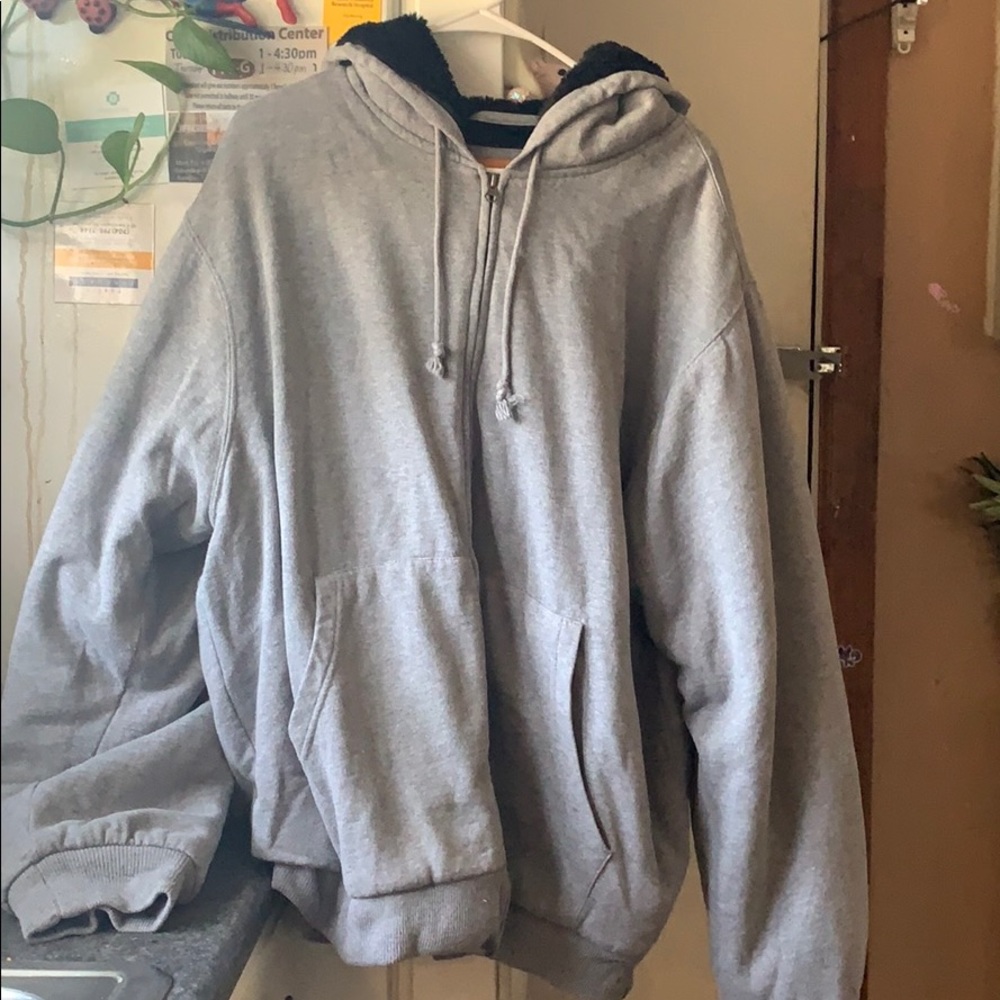 Heavy Grey Sweater with black fur inside